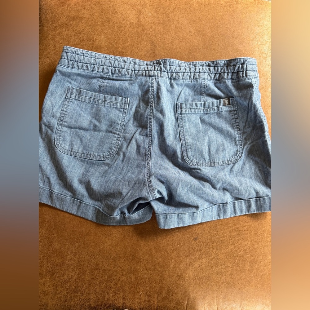 The North Face Chambray Drawstring Shorts Blue Size 10 - Picture 2 of 3